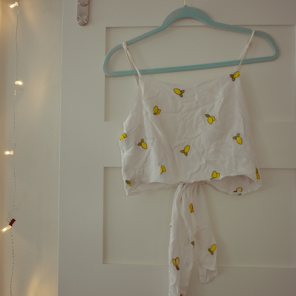 Lemon Stitched Tie Crop Top